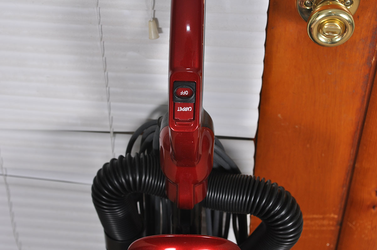 Kenmore Grab-N-Go 12 Amp Upright Hepa Bagless Vacuum