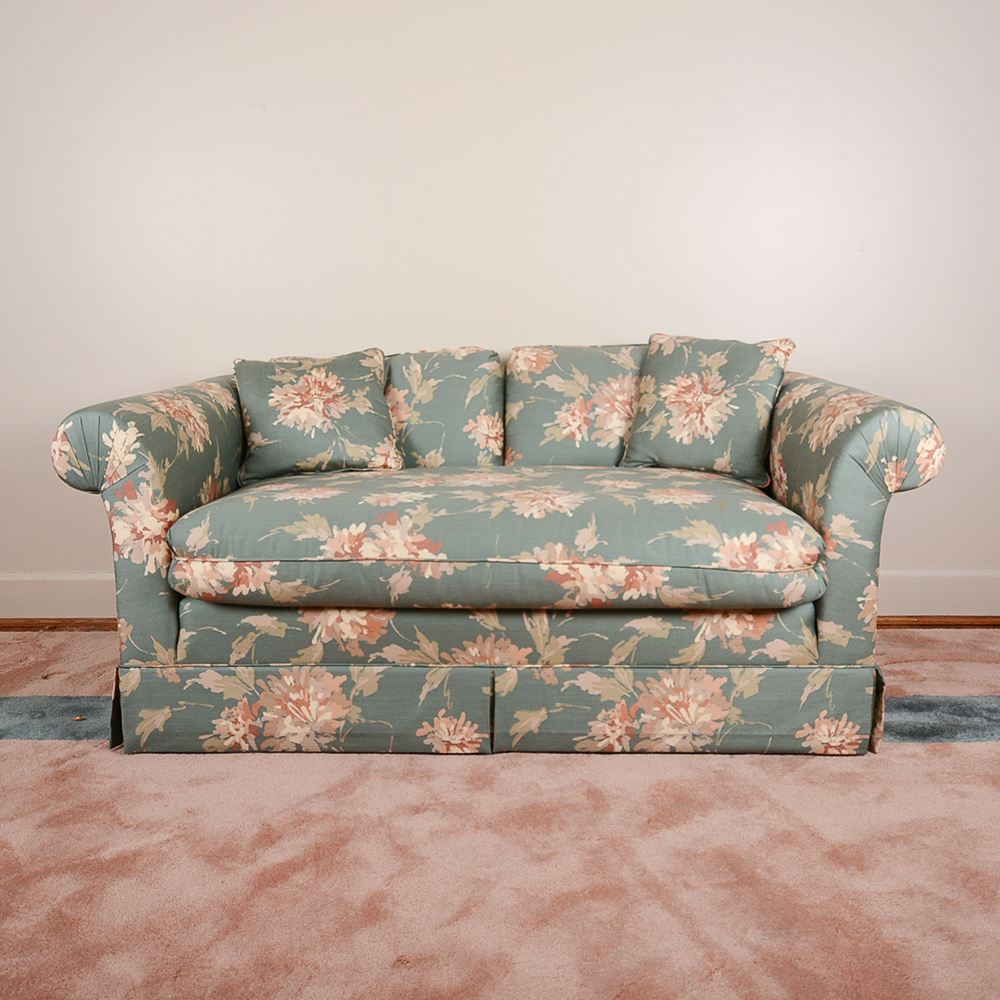 Vintage Floral Love Seat