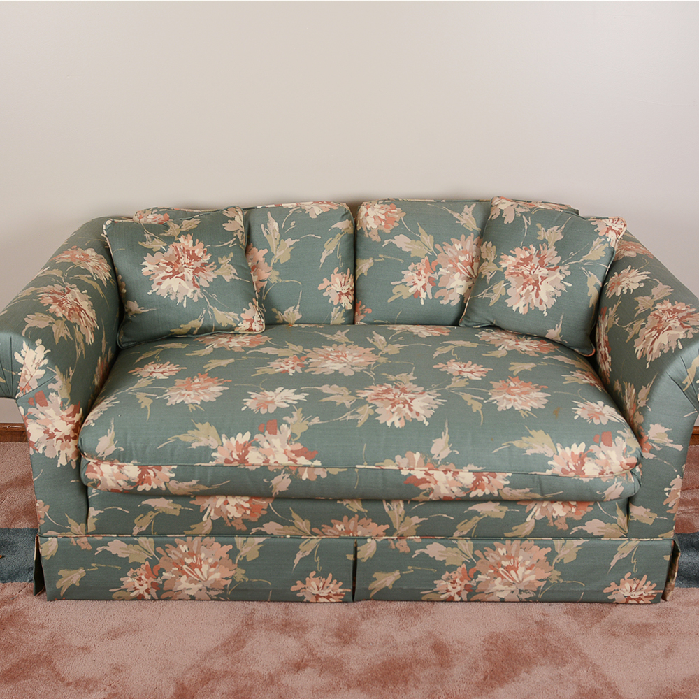 Vintage Floral Love Seat
