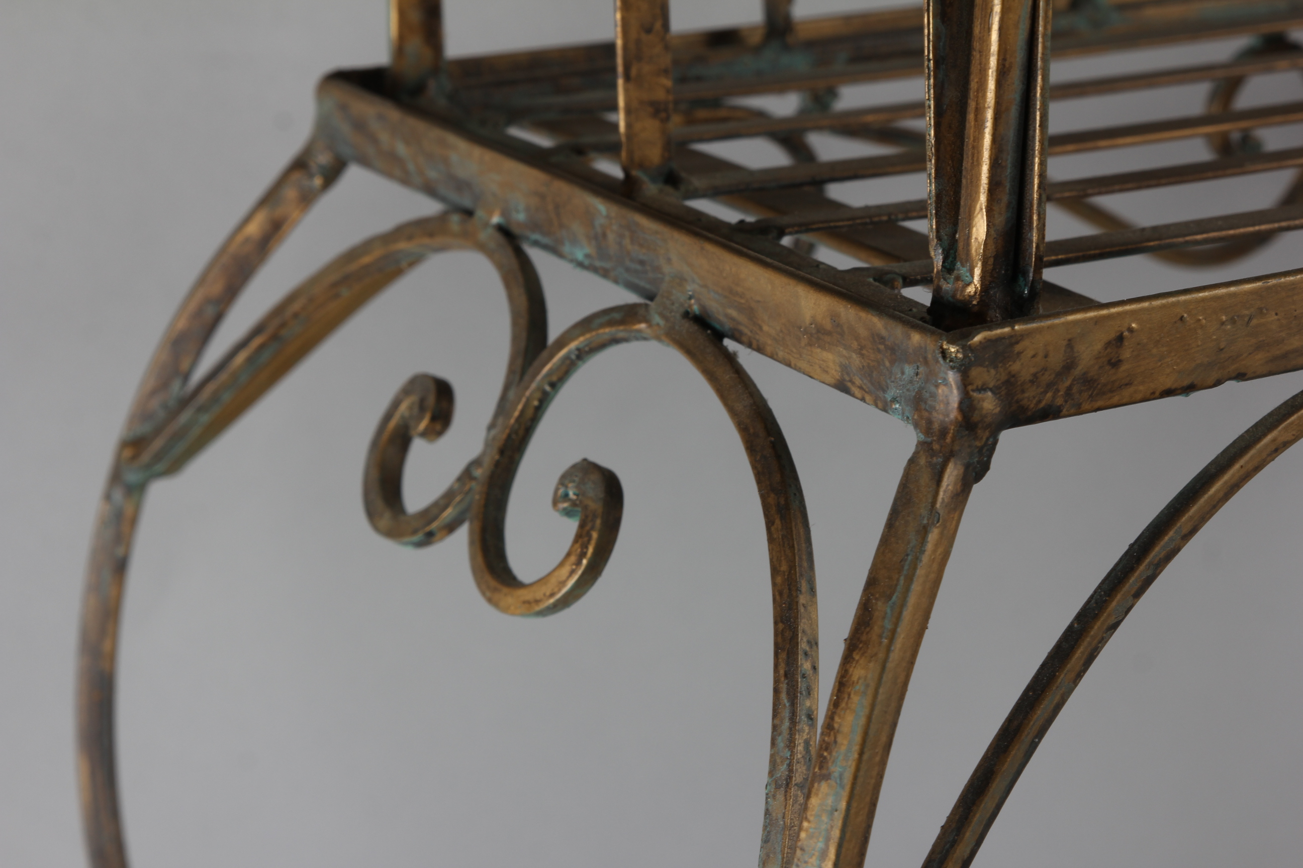 Decorative Metal Plant Stand