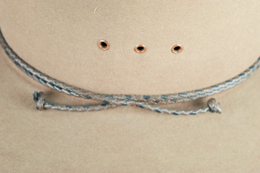 Mens Akubra "Cattleman" Fur Felt Hat, Made in Australia, Size 58