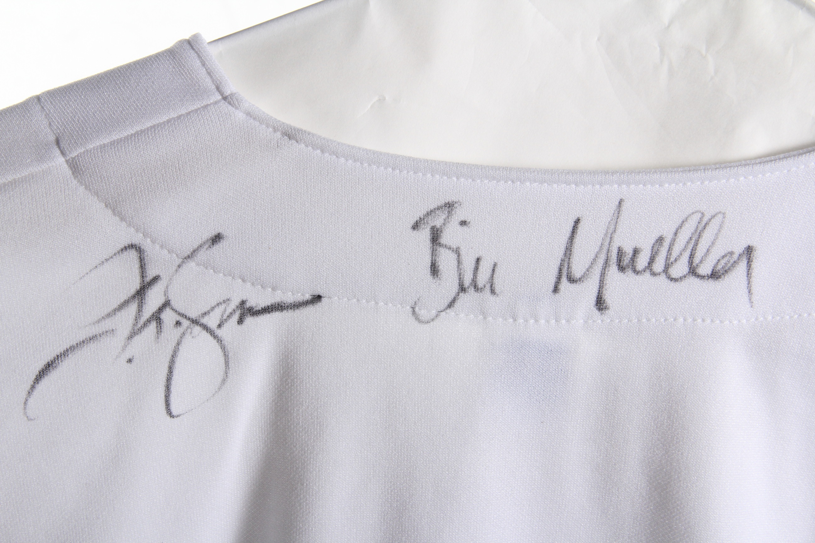 1998-99 San Francisco Giants Autographed Jersey