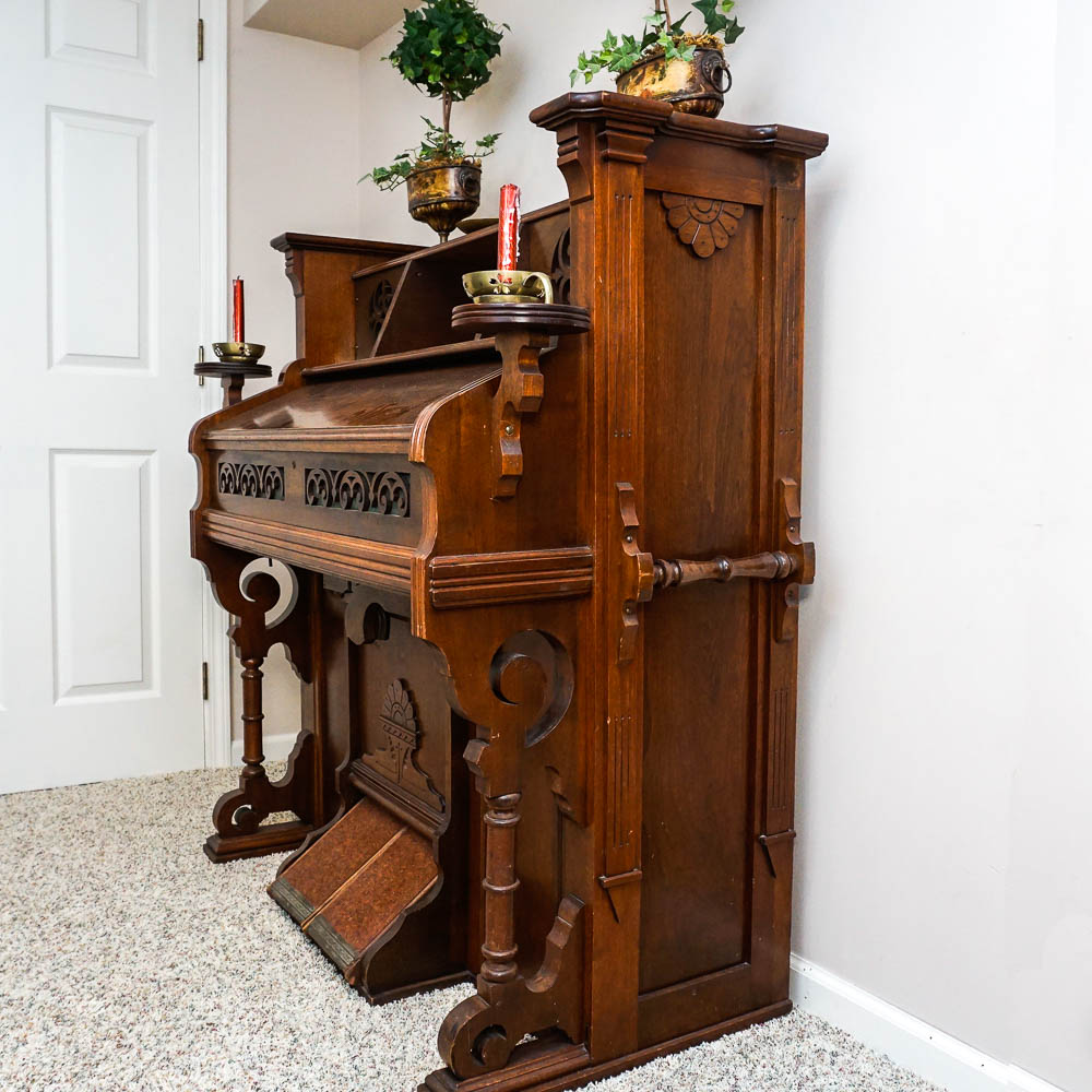 Antique Sterling Company Organ