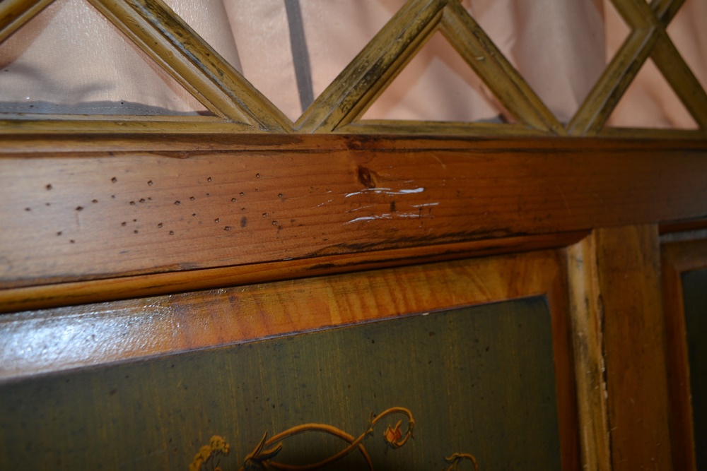 King Size "Pinehurst Collection" Bed By Drexel Heritage