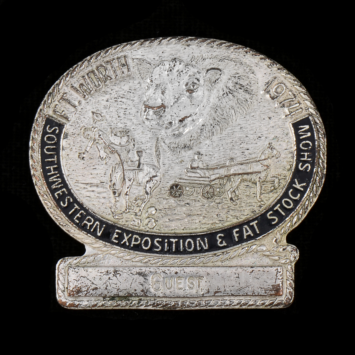 1974 Vintage Ft. Worth Southwestern Exposition & Fat Stock Show Guest Pin