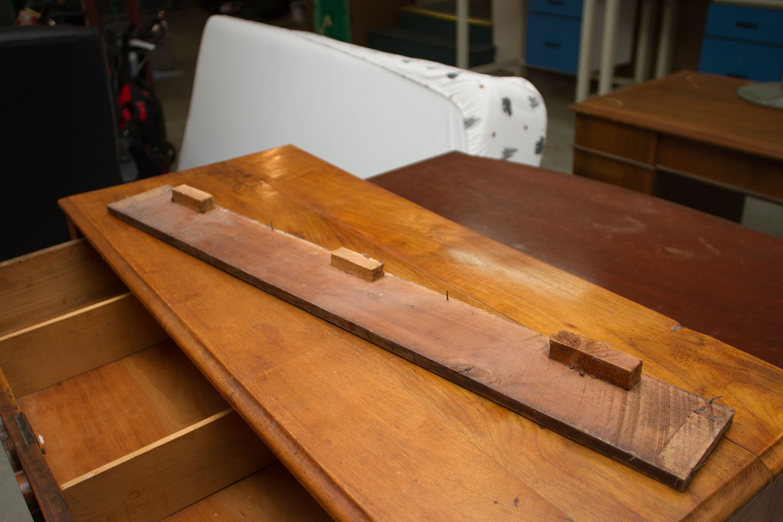 Antique Victorian Dresser Chest