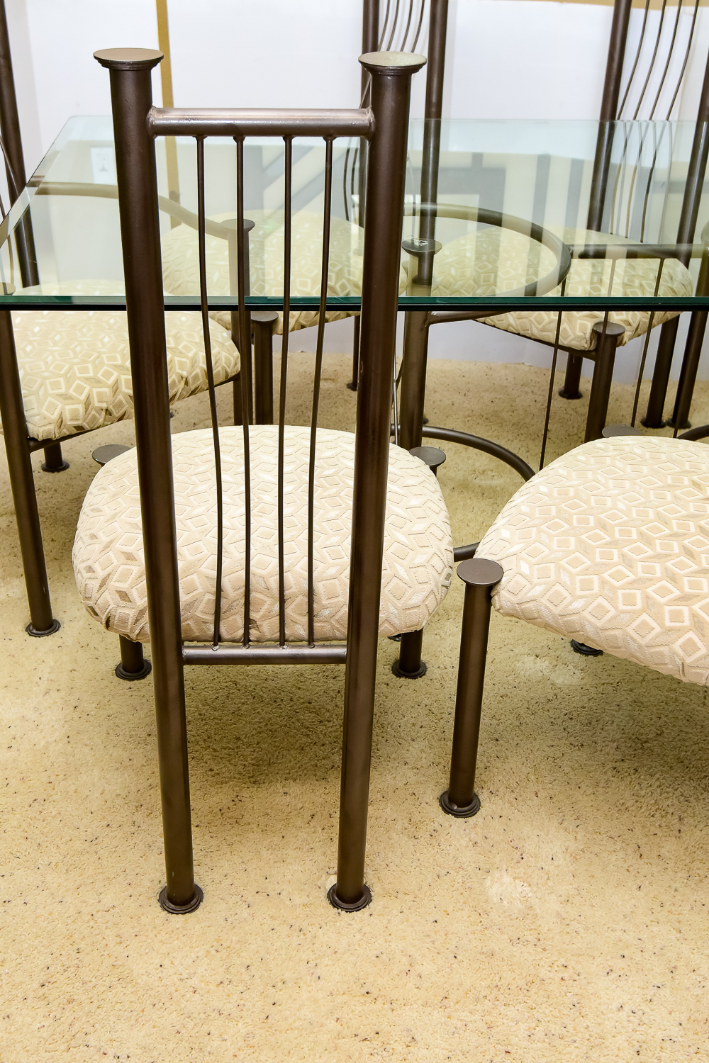 Contemporary Dining Table and Chair Set