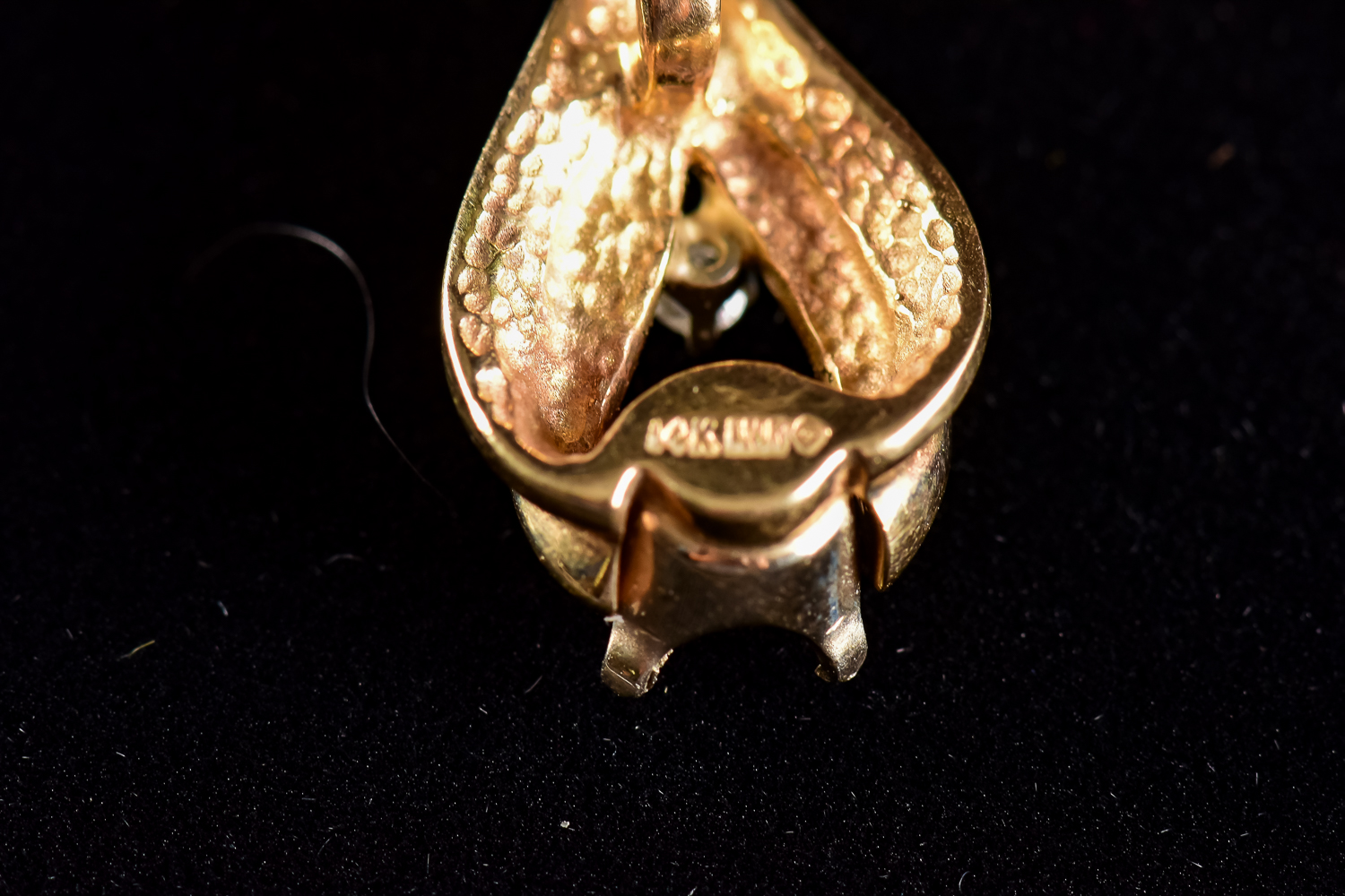 Gold and Diamond Pendant Setting