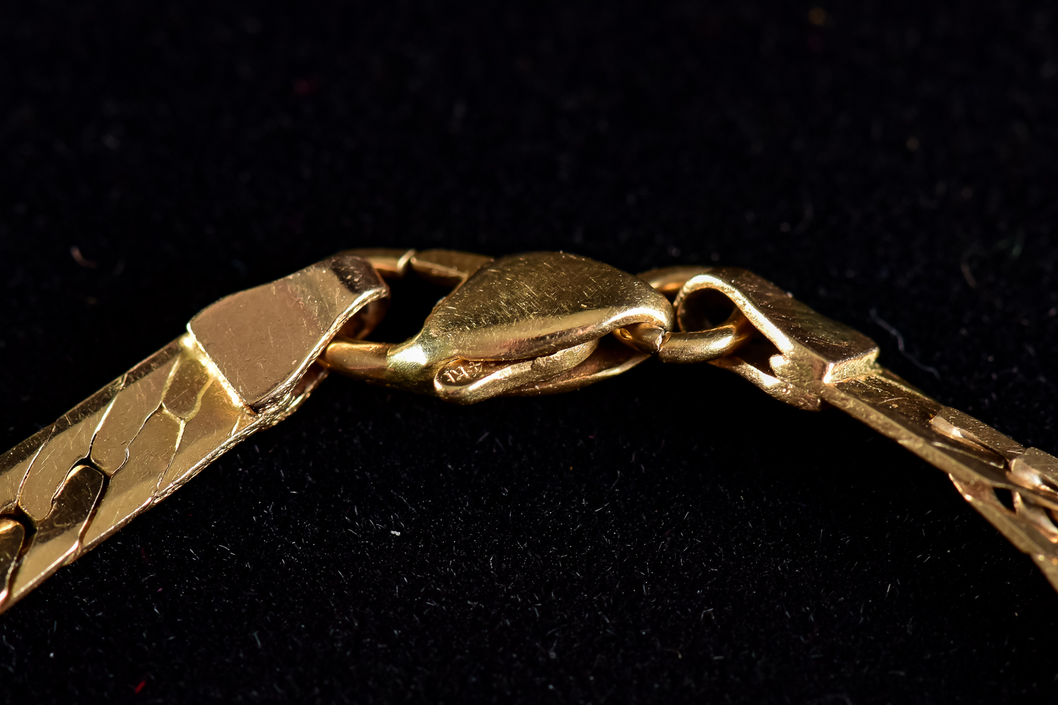 Gold Flat Chain Bracelet