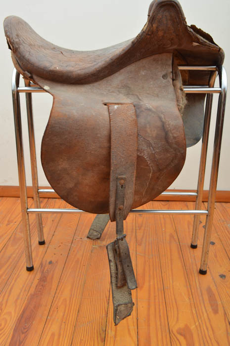 Women's Antique Side Saddle