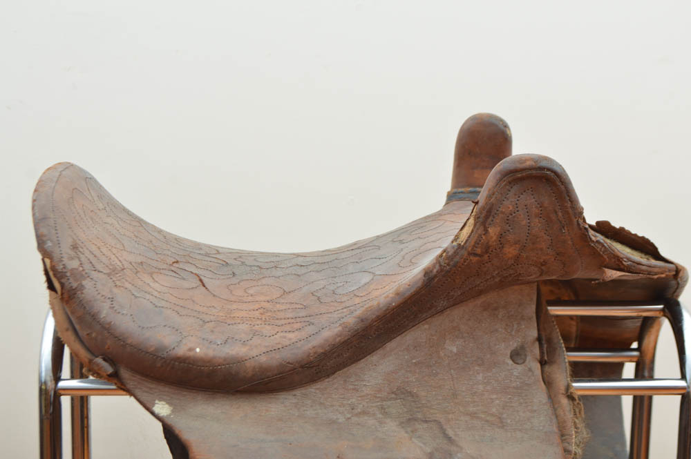 Women's Antique Side Saddle