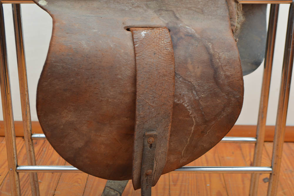 Women's Antique Side Saddle