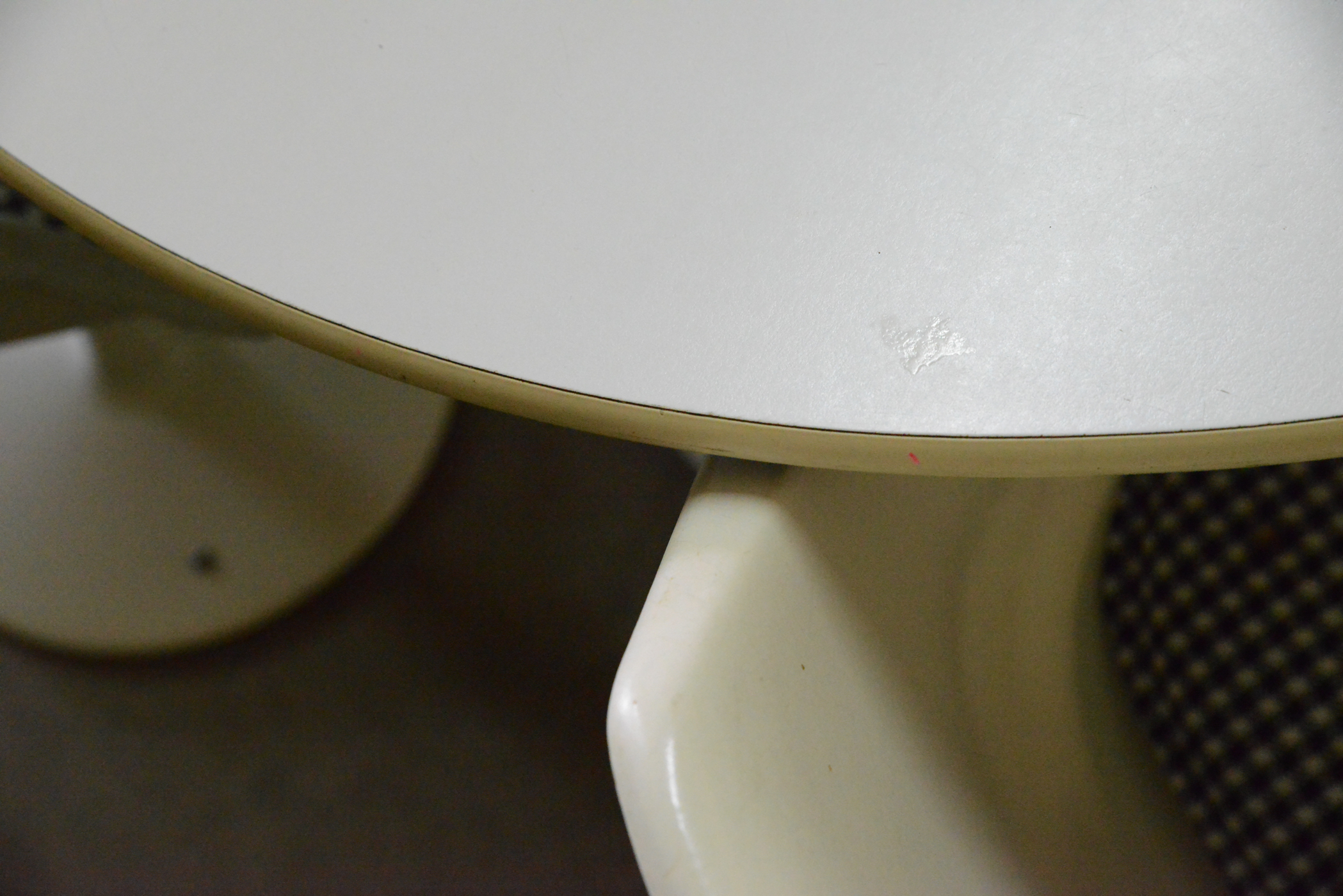 Vintage Mid Century Modern Tulip Table with Chairs