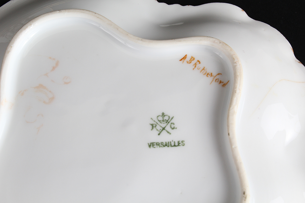 Various China Servers and Platters