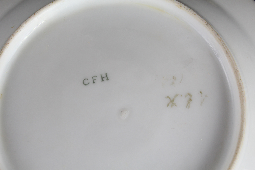 Various China Servers and Platters