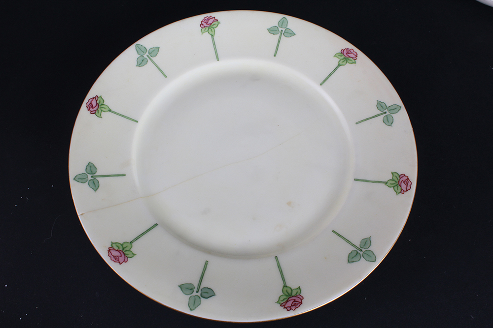 Various China Servers and Platters