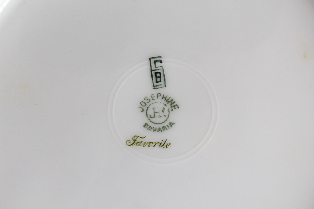 Various China Servers and Platters