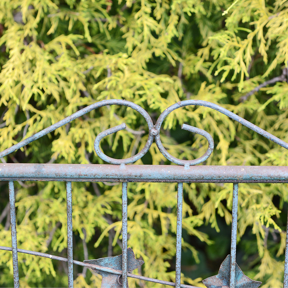 Verdigris-Style Metal Plant Box