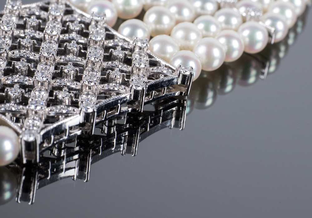 MIKIMOTO Platinum, Diamond and Five-Strand Pearl Choker