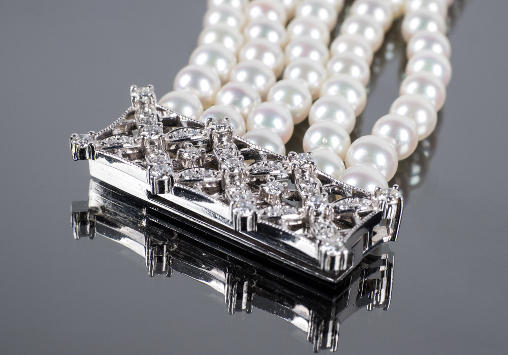 MIKIMOTO Platinum, Diamond and Five-Strand Pearl Choker