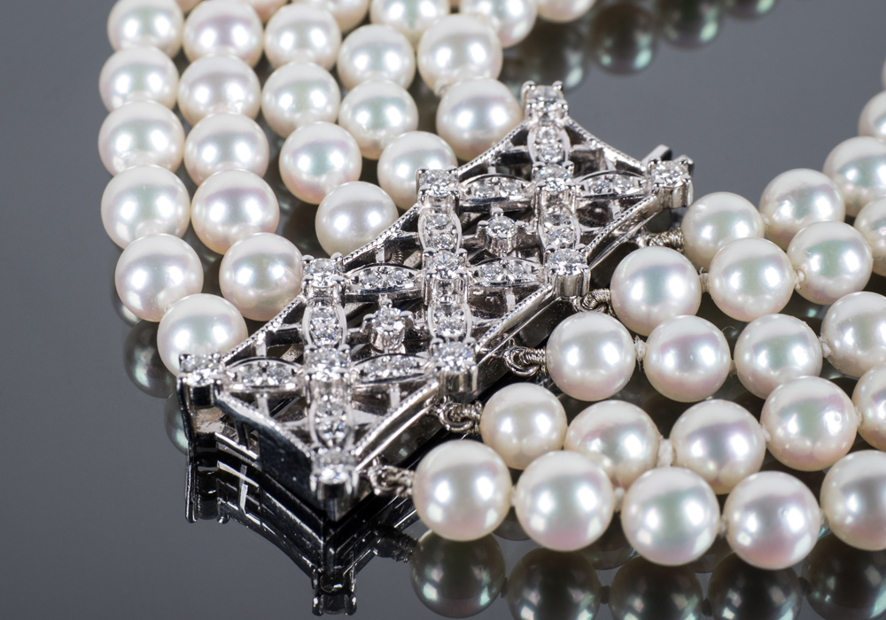 MIKIMOTO Platinum, Diamond and Five-Strand Pearl Choker