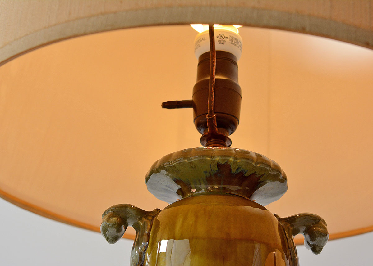 Pair of Vintage Lamps with Ceramic Bases