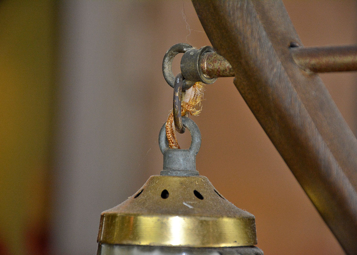 Mid Century Modern Art Glass Tension Pole Lamp