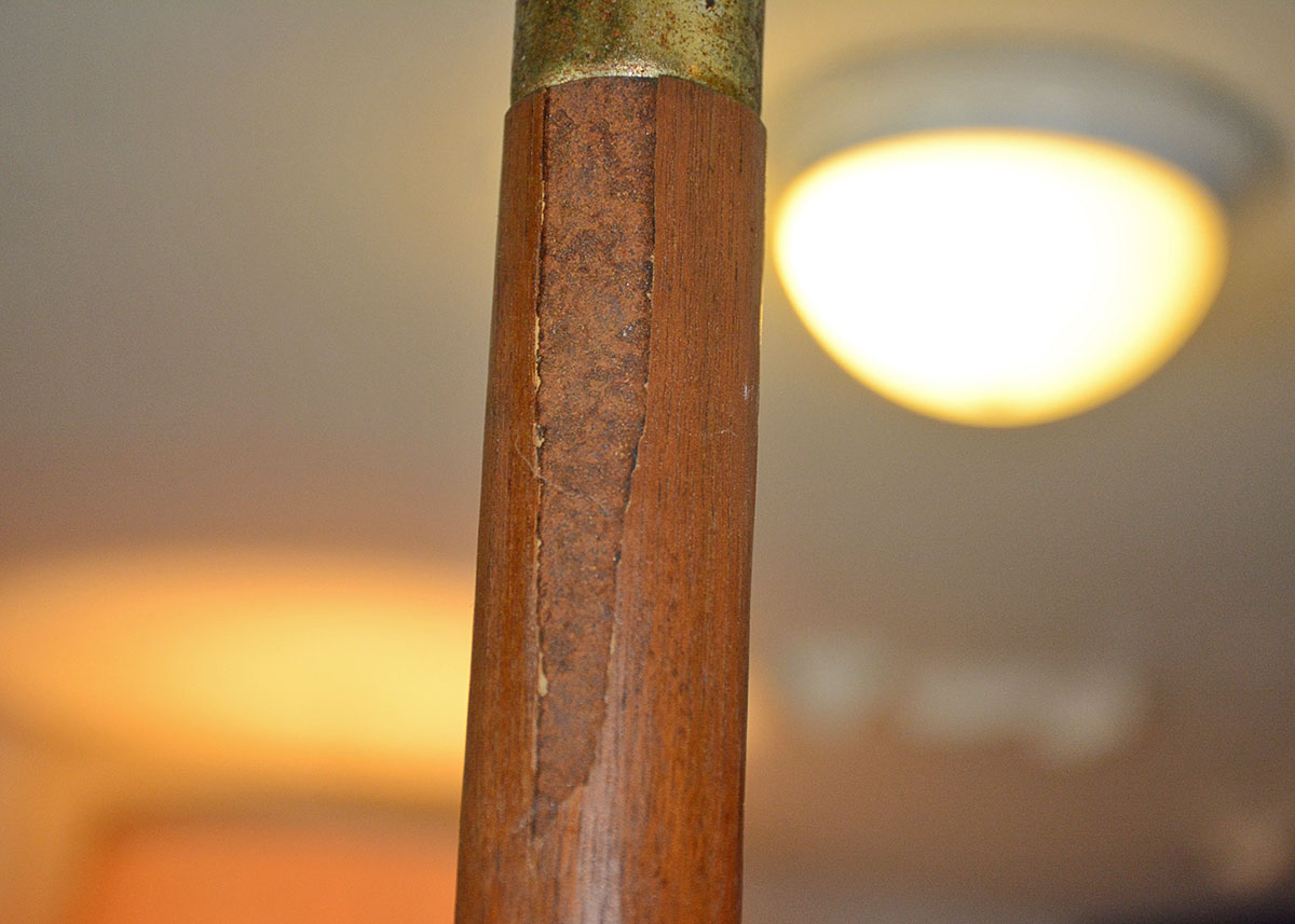 Mid Century Modern Art Glass Tension Pole Lamp