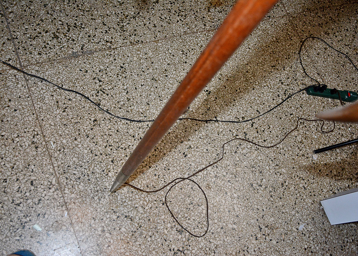 Mid Century Modern Art Glass Tension Pole Lamp