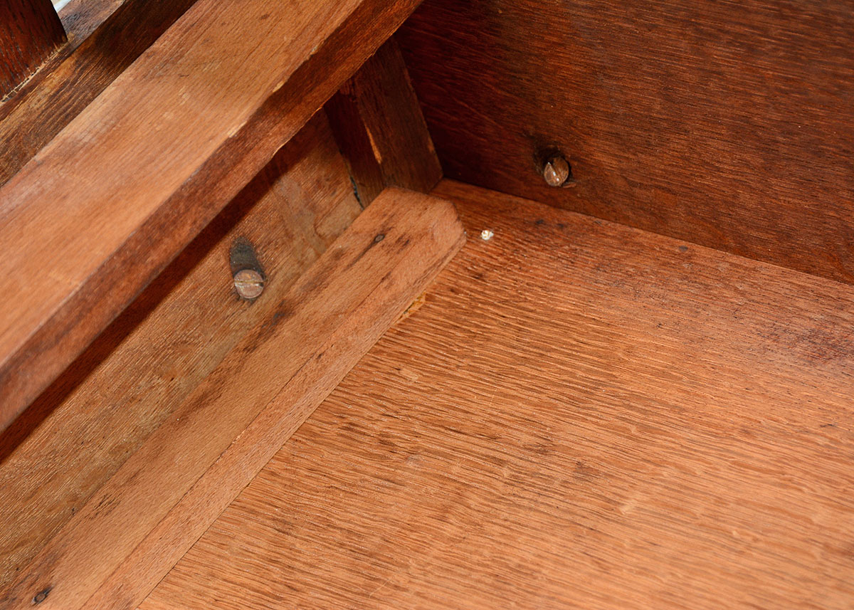 Antique Stickley Brothers Oak Mission Desk