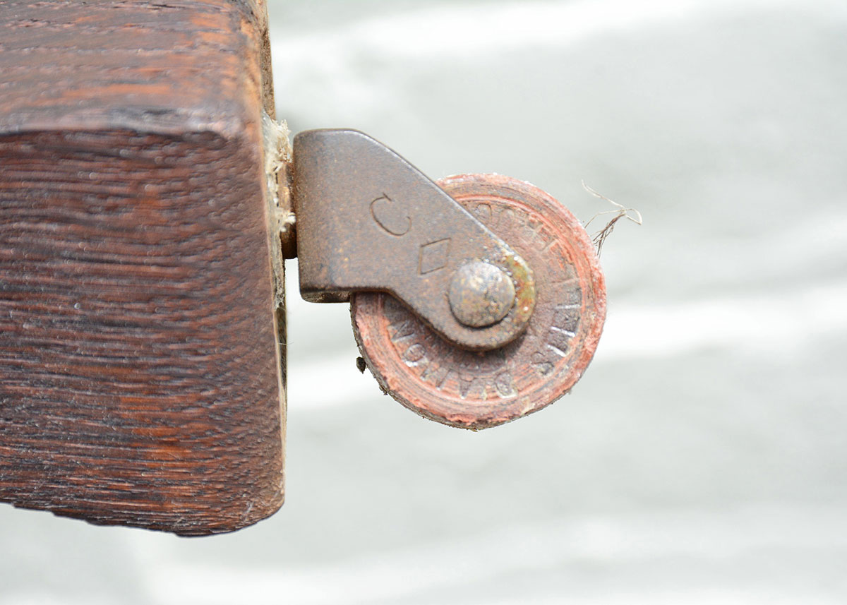 Antique Stickley Brothers Oak Mission Desk