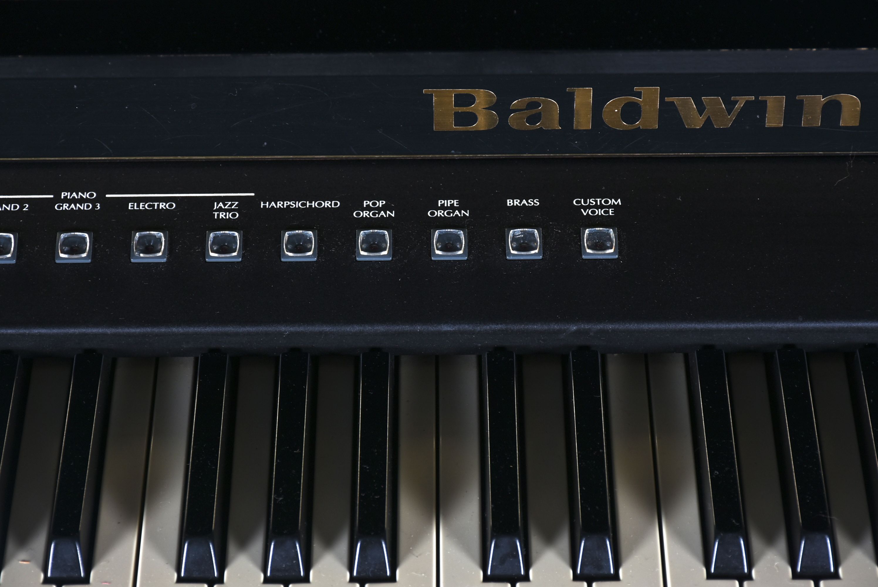 Baldwin Pianovelle DG100A Piano