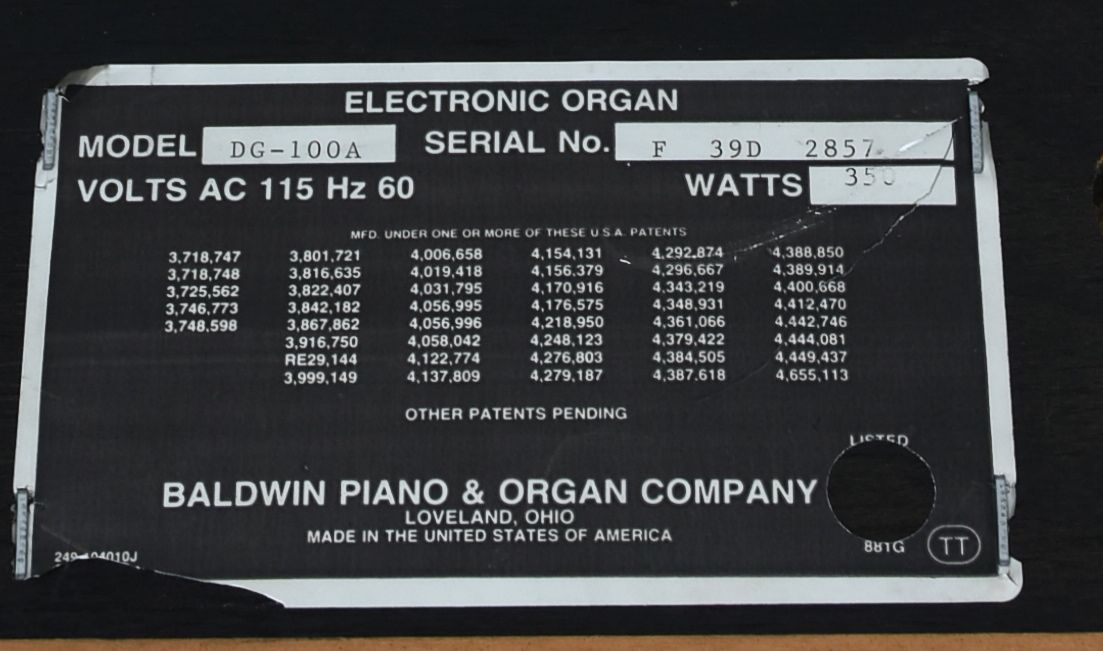Baldwin Pianovelle DG100A Piano