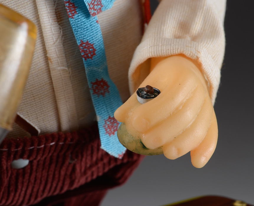 Vintage Charley Weaver Battery Operated Bartender