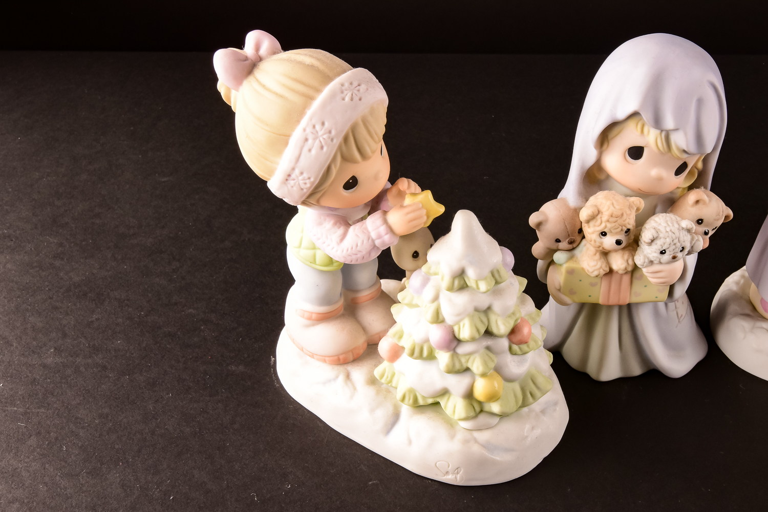 Precious Moments Christmas Collection