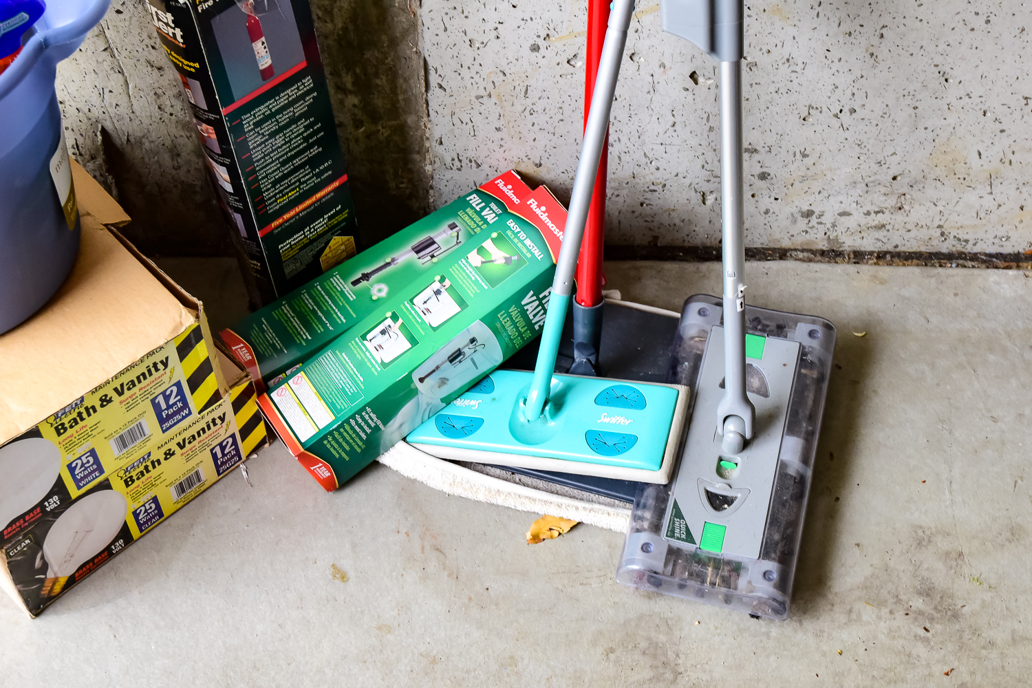 Home Cleaning Supplies and Accessories Collection