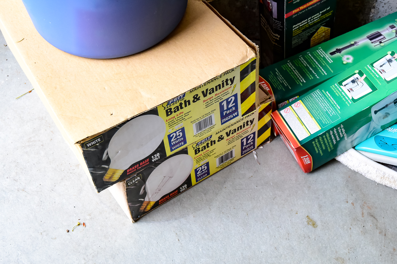 Home Cleaning Supplies and Accessories Collection