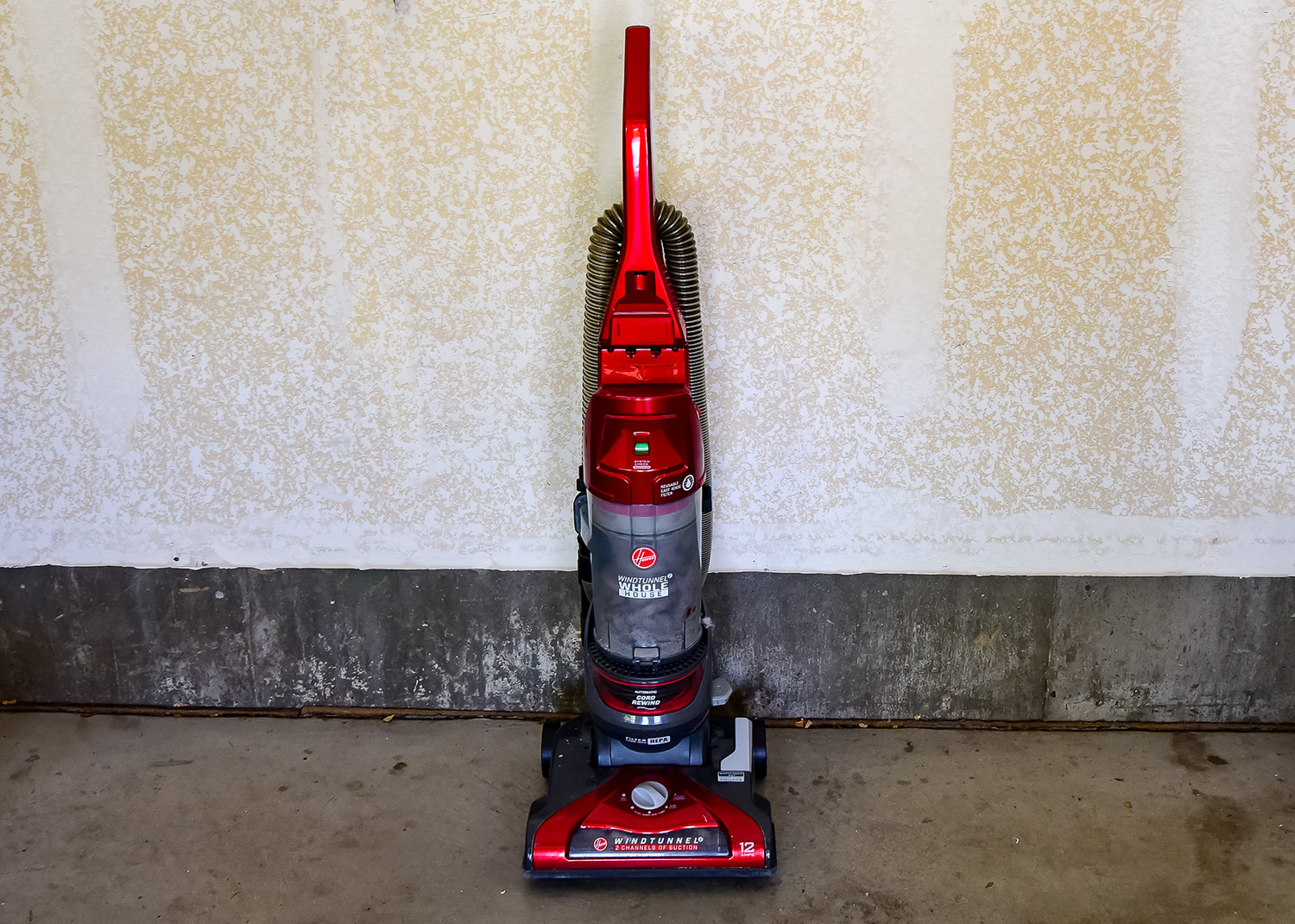 Hoover Wind Tunnel Vacuum