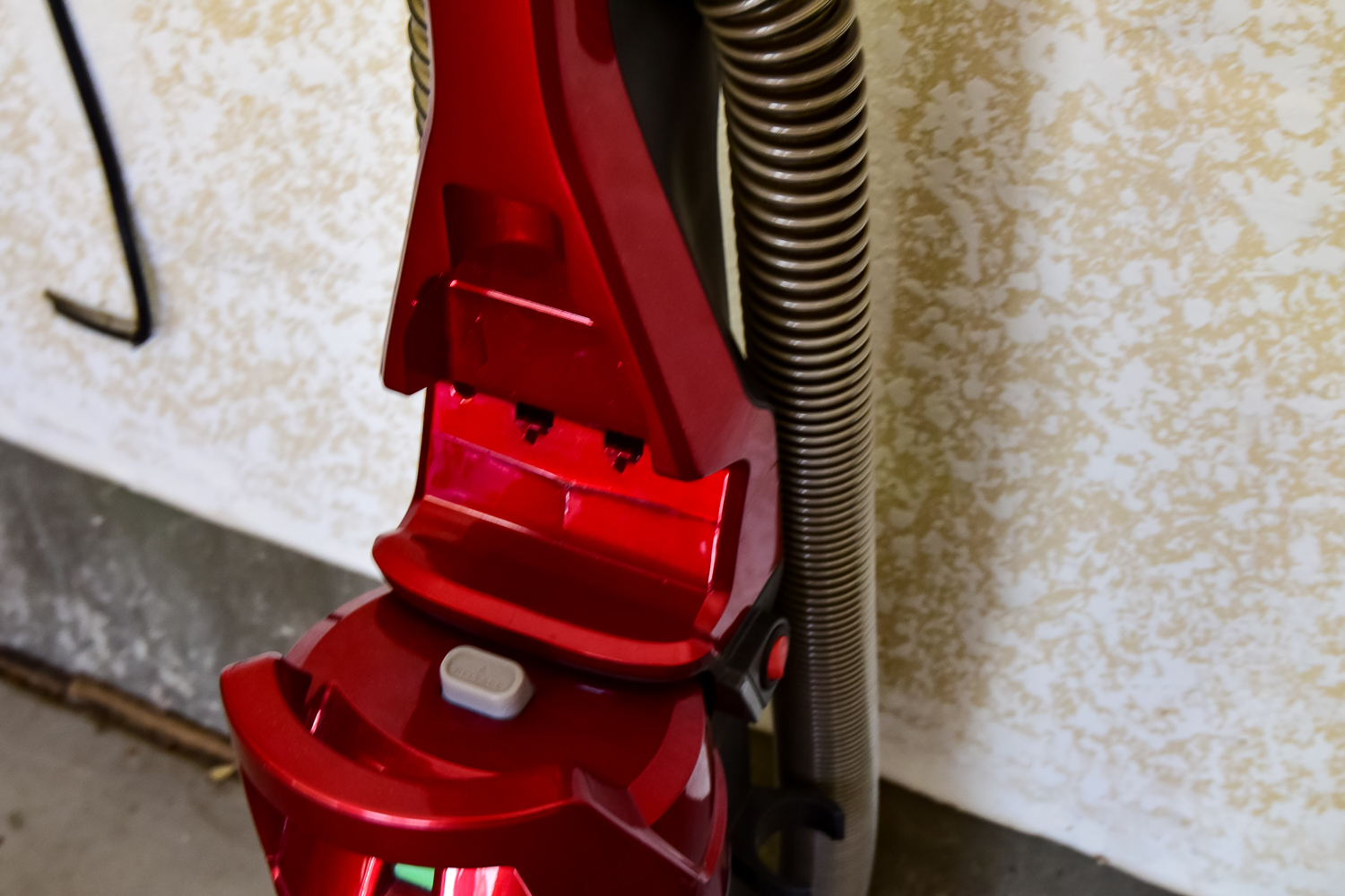 Hoover Wind Tunnel Vacuum