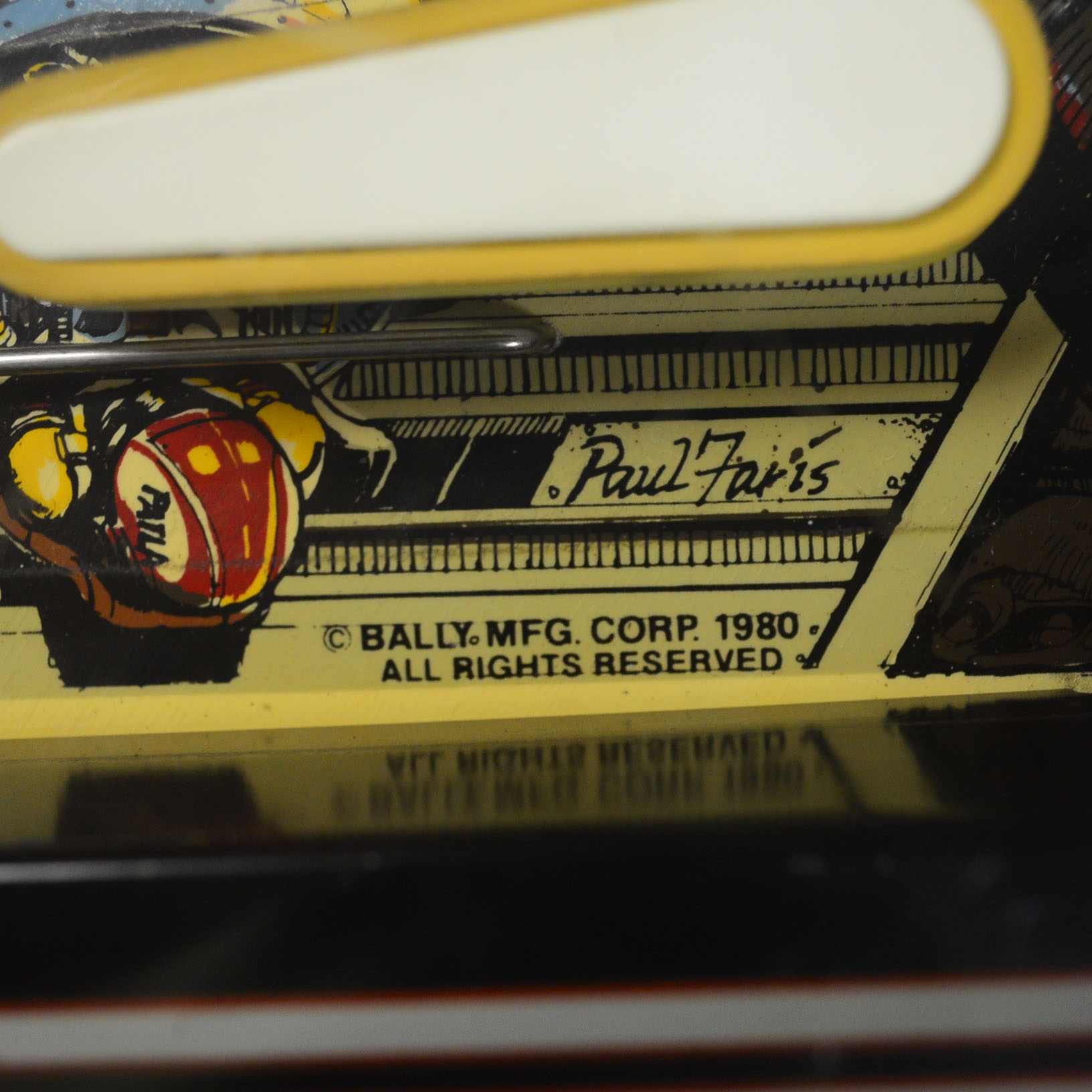 1980 Space Invaders Bally Pinball Machine