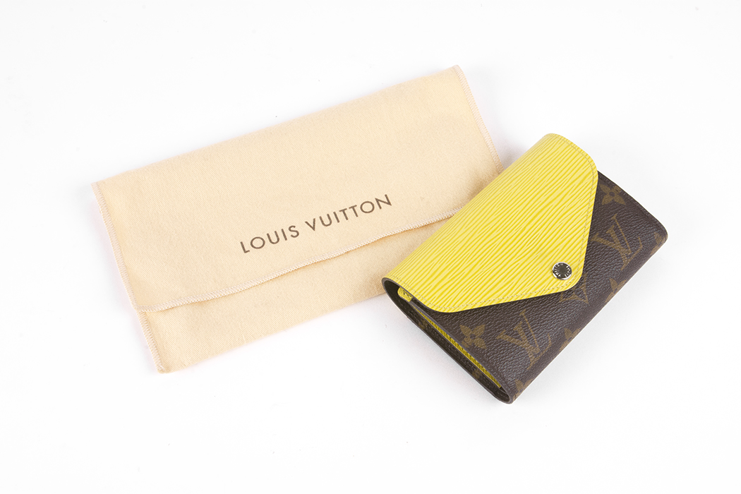 Louis Vuitton "Marie-Lou" Compact Wallet