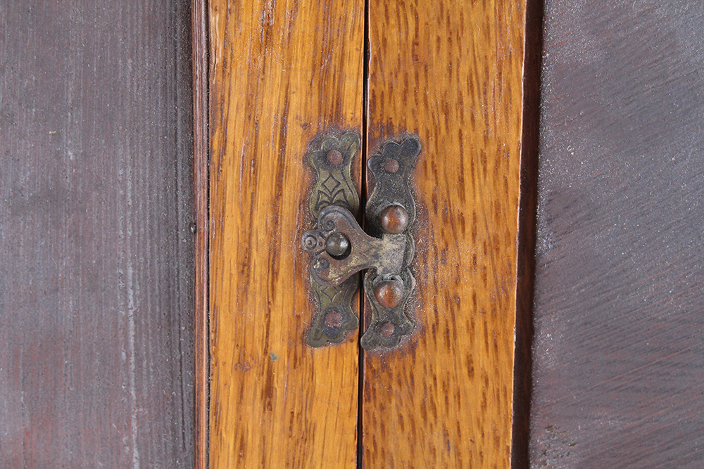 Vintage Folding Mirror with Standing and Mounting Capabilities