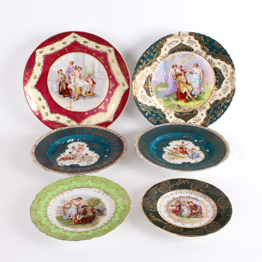 Victoria Carlsbad Austrian Decorative Plates