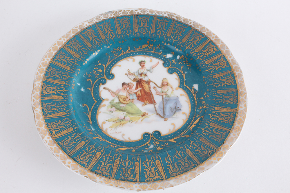 Victoria Carlsbad Austrian Decorative Plates