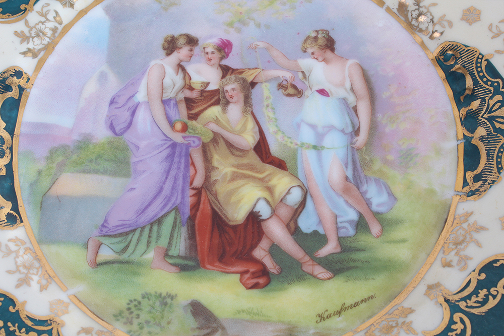 Victoria Carlsbad Austrian Decorative Plates