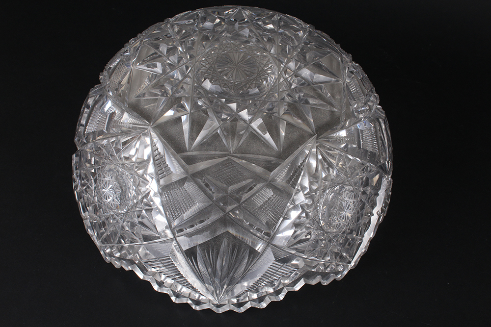 Pair of American Brillian Cut Crystal Decorative Bowls