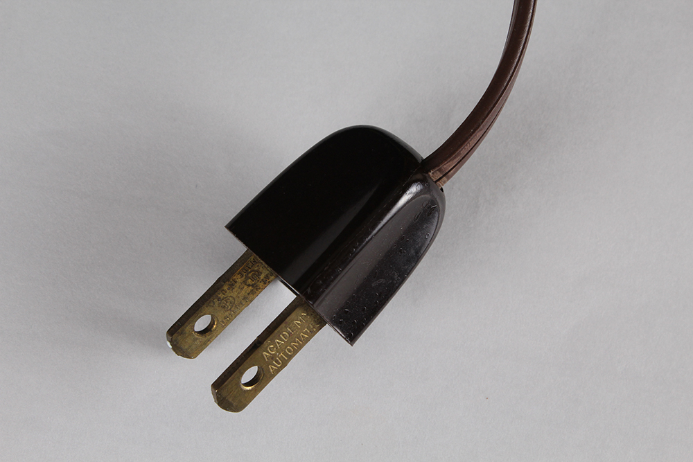 Early 20th Century Cast Metal Hurricane Lamp