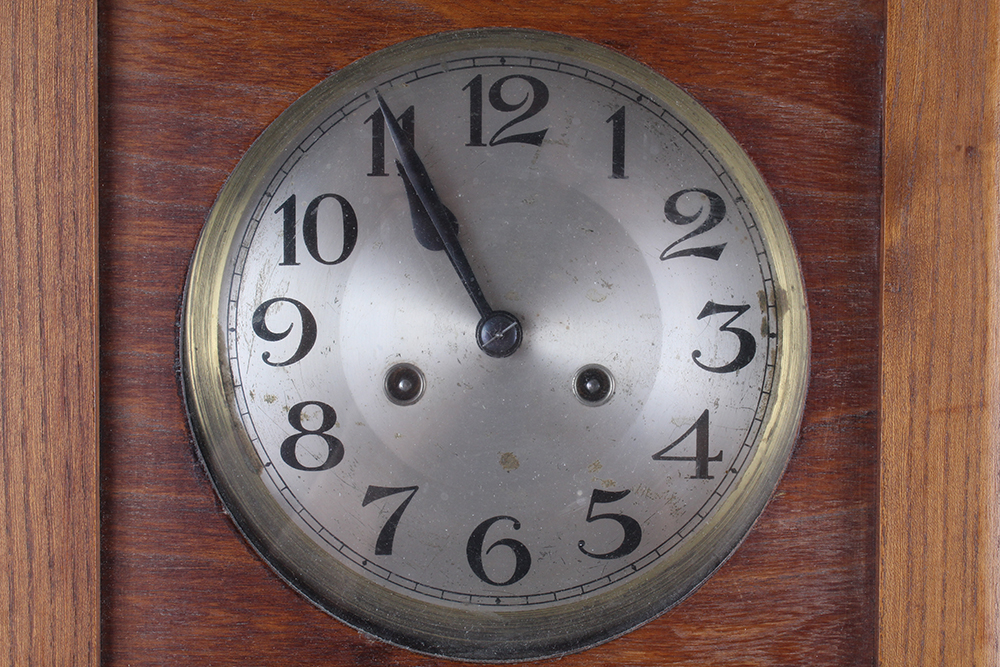 Imperator Regulator Wall Clock