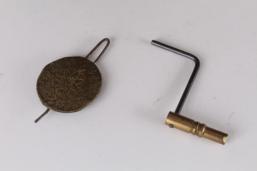 Antique Sperry & Shaw Ogee Clock