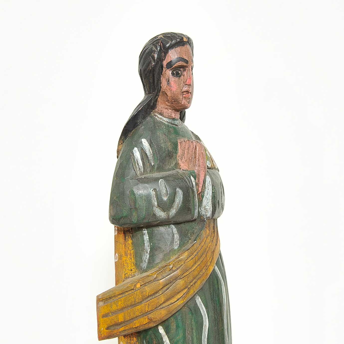 Assortment of Ethnographic Decor Items